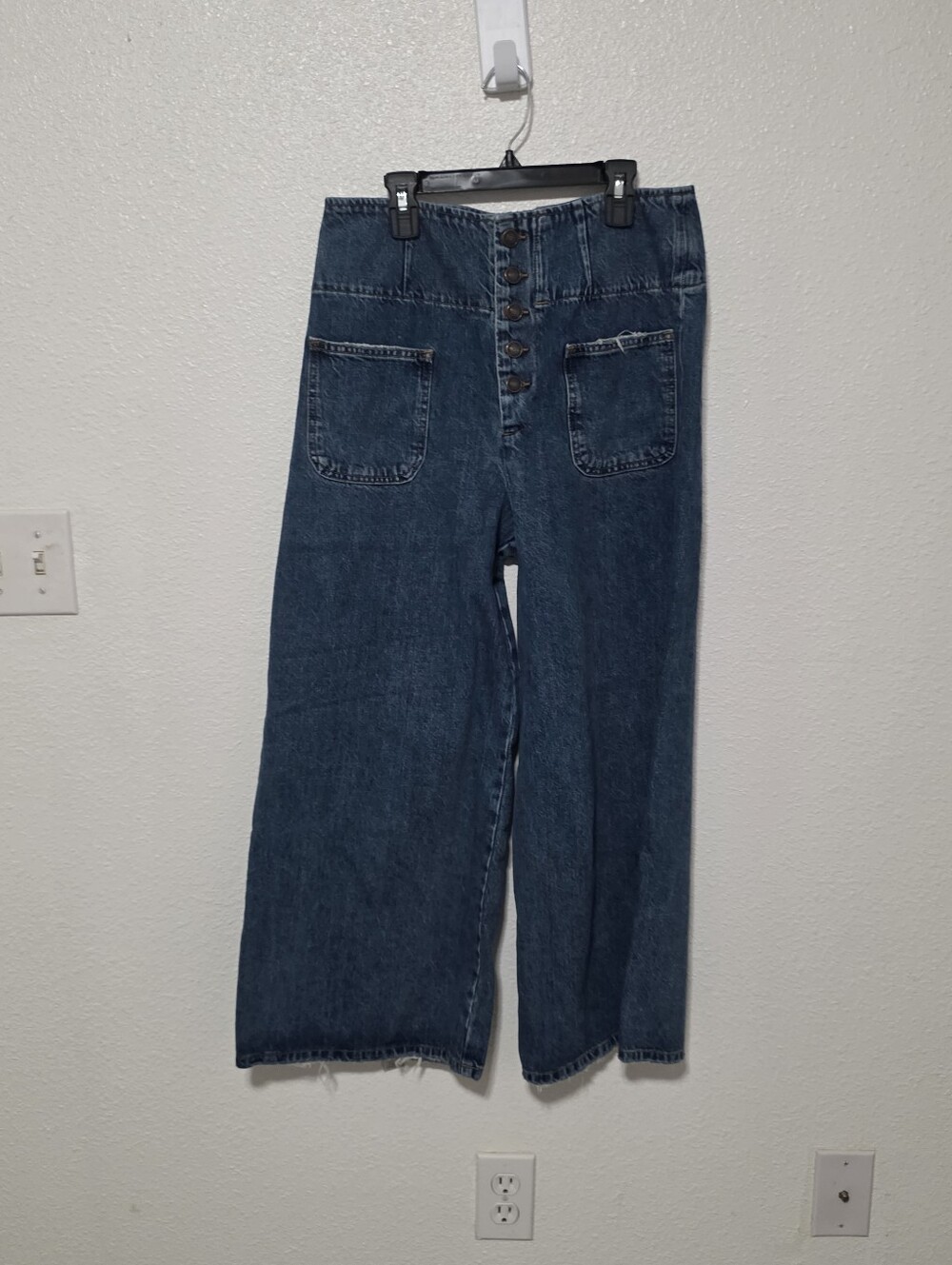 FREE PEOPLE WIDE LEG High Rise  JEANS SIZE 30R